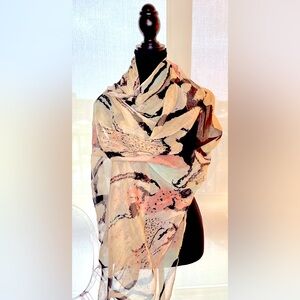 ✅🆕 Multicoloured pashmina / large scarf. Very lightweight.